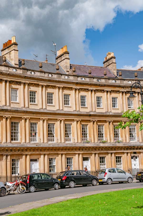 How to create a vivid sense of place in your novel